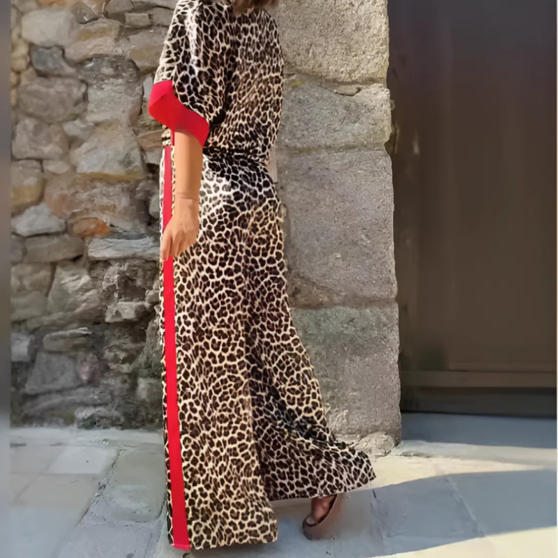 Icone™ LeopardOutfit: Koko Päivän Mukavuus Kanssa 2-Osainen Leopard Asu Setti