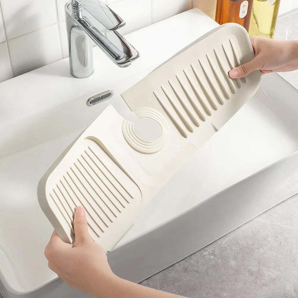 Globetrek° SplashGuard: Keittiön Pesuallas Silikoninen Vesi Kilpi