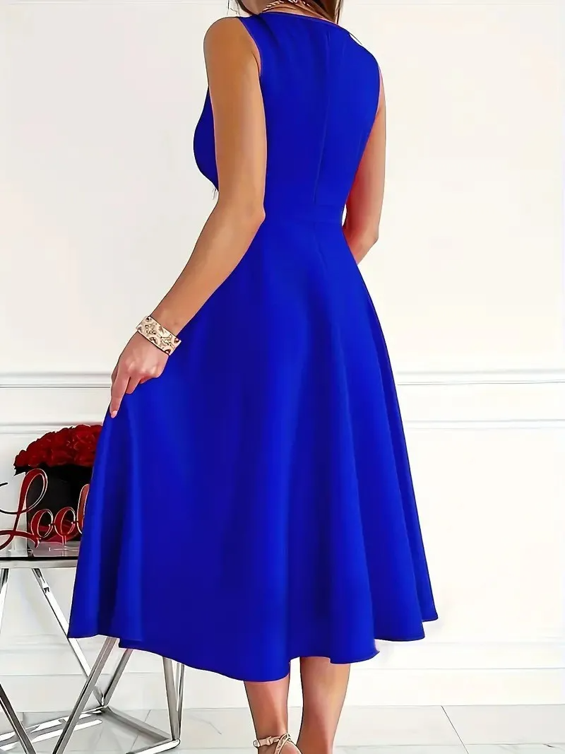 Icone™ ElegantDress: V-Aukkoinen Naisten Elegantti Mekko Vyöllä