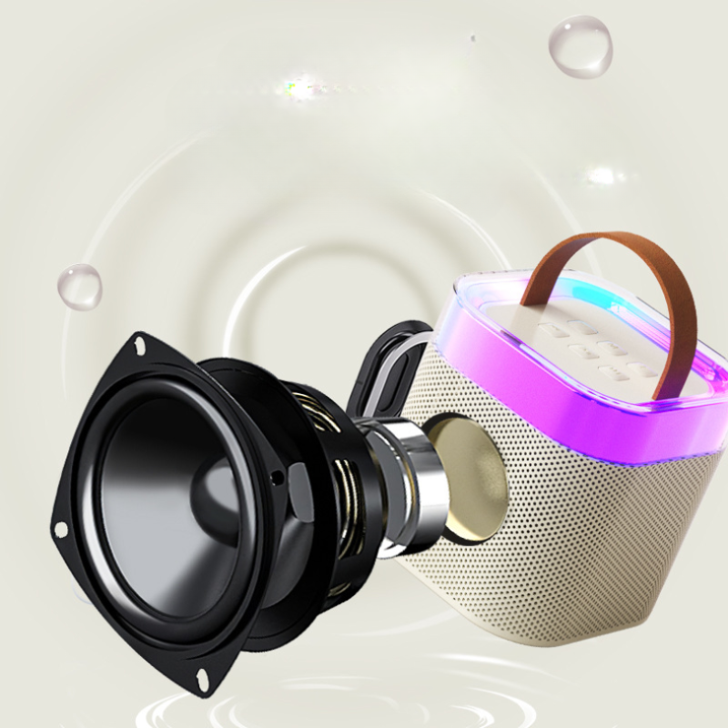 KaraokePro – Mini Karaokekone Langattomilla Mikrofoneilla