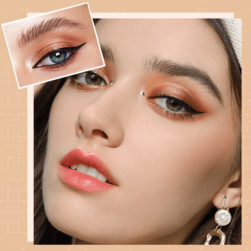 GlitterEyeshadow 1+1 ILMAINEN: Kiiltävä Glitter Sävy Luomiväripaletti