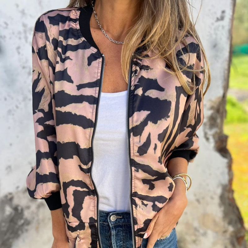 Icone™ ZebraJacket: Elegantti Ja Tyylikäs Seeprakuvio Takki