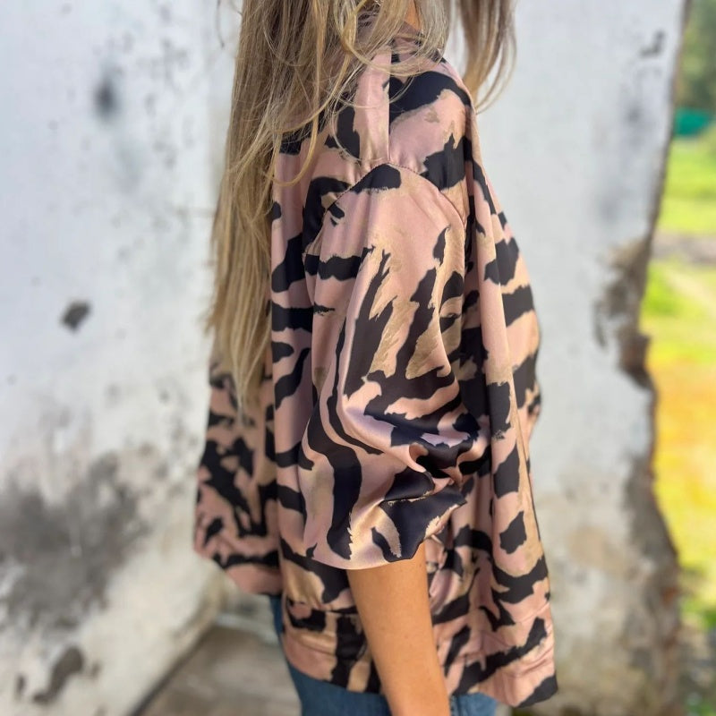 Icone™ ZebraJacket: Elegantti Ja Tyylikäs Seeprakuvio Takki